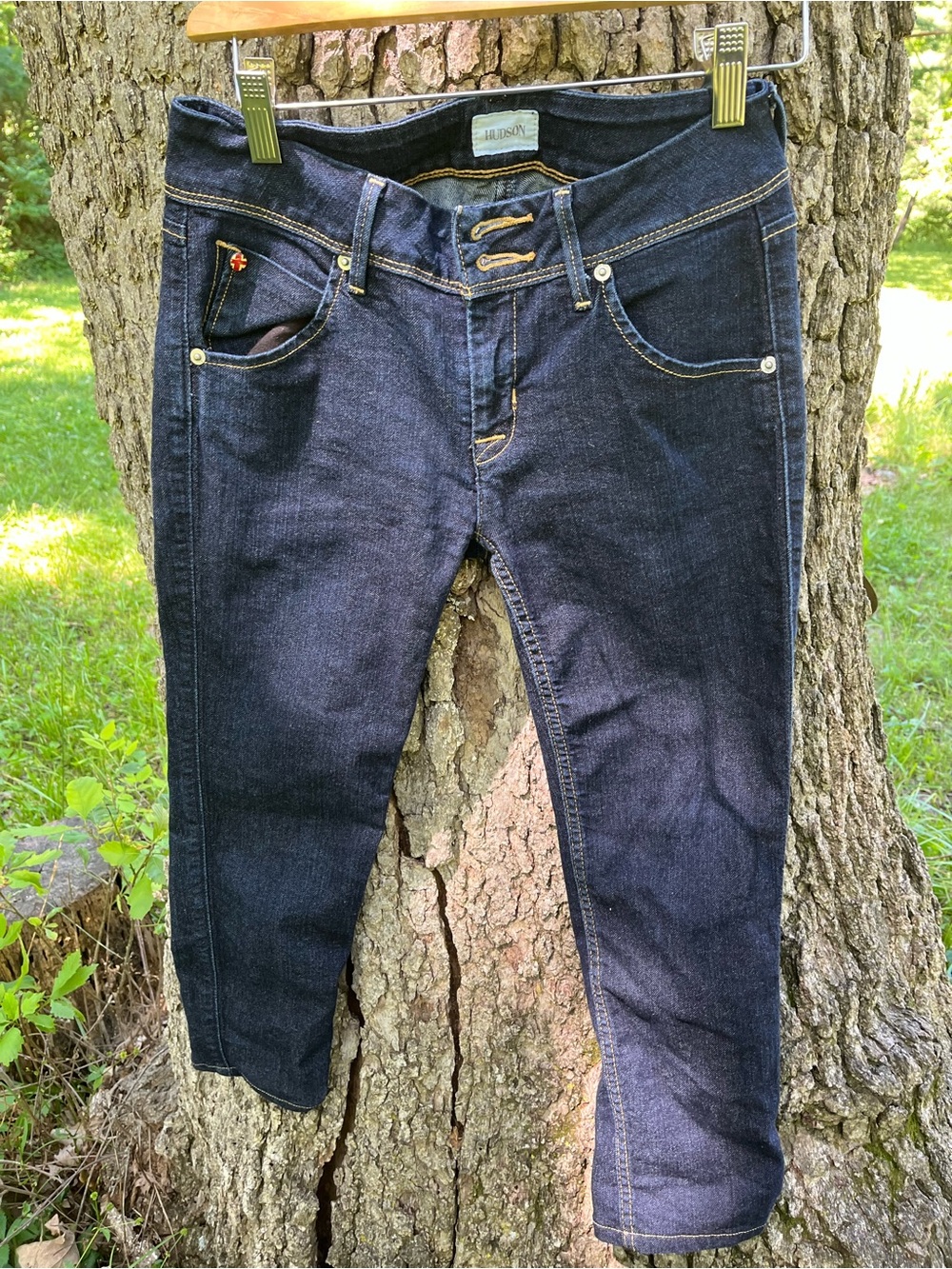 Hudson Capri in size 26 - Picture 3 of 5